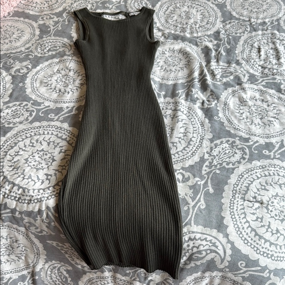 Charlotte Russe Olive Green Sleeveless Ribbed Dress